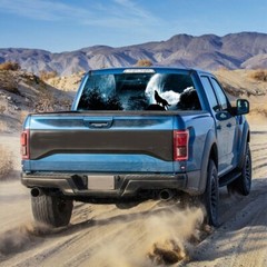 Wolf Howling Moon Sky Car Sticker Truck Pickup SUV Rear Window Decal Decoration