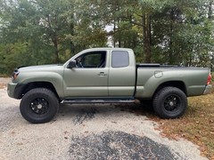 VVivid 2020 VVivid+ Matte Metallic Military Green (Ghost) Vinyl Car Wrap | V210