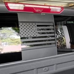 Fit 2019-23 Chevy Silverado Sierra Back Middle Window USA Flag Decal Sticker