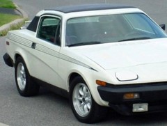 New 1975-1981 Triumph TR7 OEM Multi Lined Side Stripe Kit