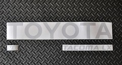 REFLECTIVE TOYOTA TACOMA WHITE TRUCK TAILGATE LOGOS DECAL 95-99 V6 pickup