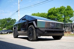 Cybertruck DIY PPF Paint Protection Film Wrap Color Change Gloss Laser Black