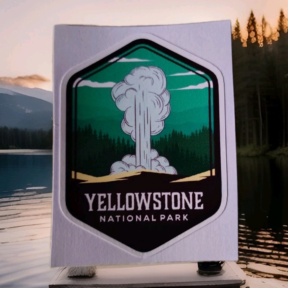 👀YELLOWSTONE “OLD FAITHFUL” BADGE Vinyl Decal Sticker 2″-18″ You Choose Size!🔥