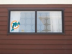 Miami Dolphins Logo – Die Cut Laminated Vinyl Sticker Decal NFL car window