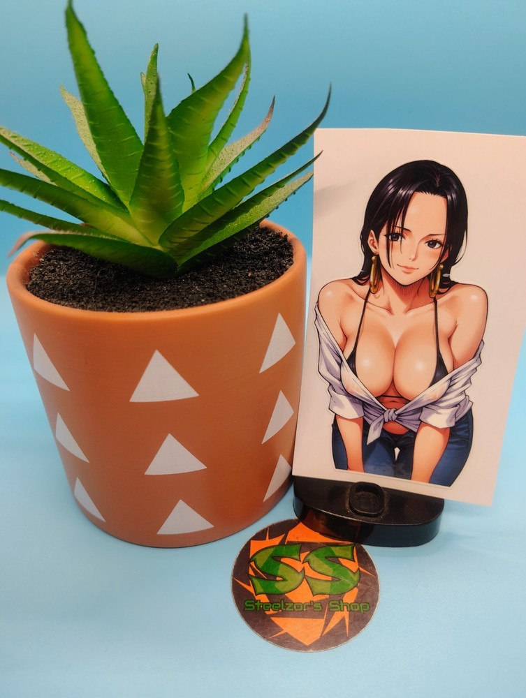 (4.5 Inches) Boa Hancock (Oppai) Water-Resistant Vinyl Sticker