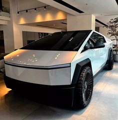 Cybertruck DIY PreCut PPF Paint Protection Kit – Pearl White Color Change Wrap