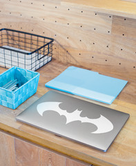 BATMAN LOGO Car Window Vinyl Decal Graphic Laptop Truck Bumper Sticker