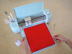 Avery Dennison Craft Film SC950 Adhesive Vinyl Wrap Sheet Roll Tomato Red 425-O