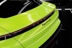 Neon Green Gloss Metallic Glitter Vinyl Film Wrap Sticker Decal Air Bubble Free