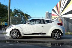 3D carbon fiber side guard pre-cut decal set fits Hyundai Veloster 2011-2018