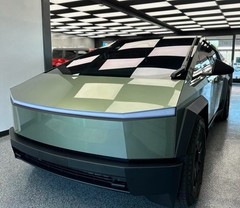 Cybertruck DIY Full Vinyl Wrap Color Change Ultra Gloss Urban Bamboo Chromaflair