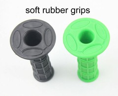 Soft Throttle Hand Grips XR CRF 50 70 KLX SSR Pitster MX BSE Apollo SDG Bike 7/8