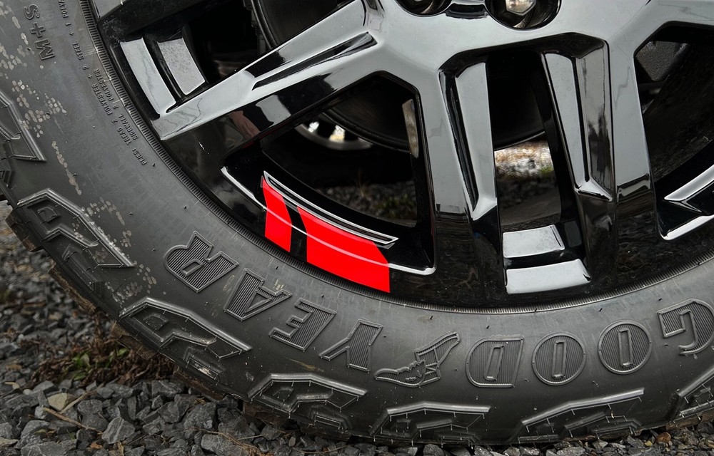 2020 21 22 23 Chevy Silverado Trail Boss REDLINE Stripe Decals Fits 18″ 20″ Rim