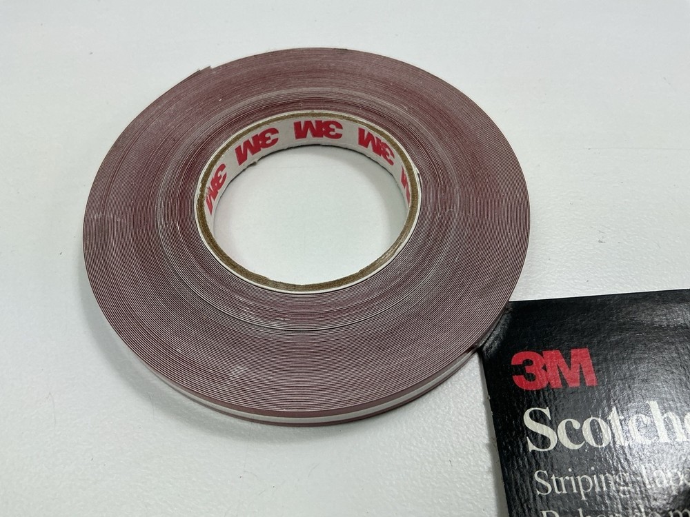 OPEN PACKAGING – 3M 71304 Scotchcal Striping Stripe Tape Red 5/16 In X 50 Feet