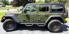 Compatible with JEEP Side Mountain Decal Graphic.Both sides.