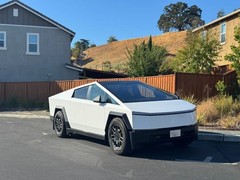 Tesla Cybertruck PreCut PPF Paint Protection Film Wrap Color Change Piano White