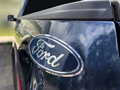 Chroma 41701 Ford Blue Oval Aluminum Domed Bendable Decal Emblem 2″ x 5 1/4″