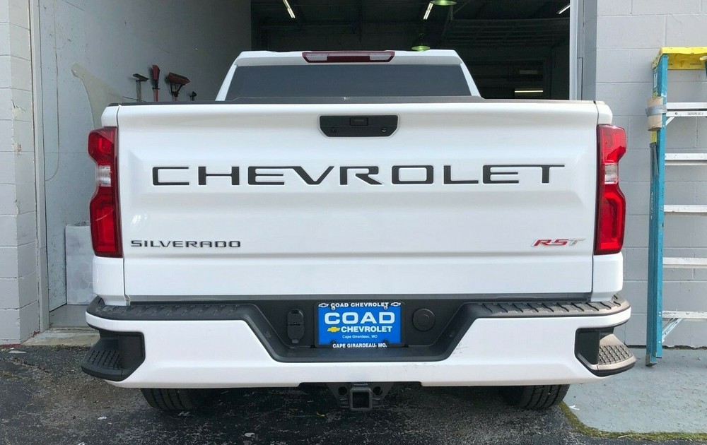 2019-2026 CHEVROLET SILVERADO TAILGATE VINYL LETTERING DECALS STICKERS GRAPHICS