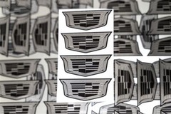 4 CADILLAC ESCALADE CTS ATS BLACK CENTER CAP LOGOS DECALS VINYL 20 22 WHEELS