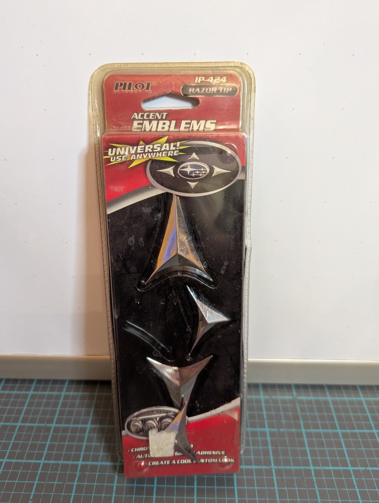 Razor Tip Accent Emblems Chrome Tone by Pilot #IP-424