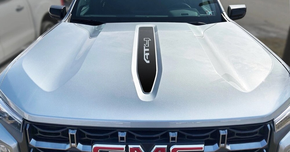 GMC Canyon AT4 Center Hood Decal 2023-2025