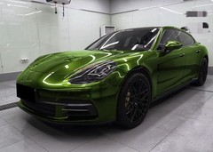 ESSMO PET Super Gloss Metallic Mamba Green Vehicle Vinyl Wrap Decal Like Paint