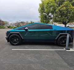 Cybertruck PreCut PPF Paint Protection Film Wrap Color Change Aurora Chameleon