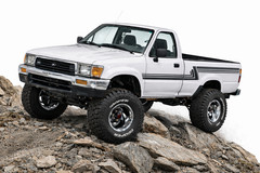 VINTAGE STYLE RETRO VINYL DECALS GRAPHICS FIT TOYOTA PICKUPS 89 to 94