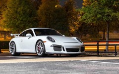 Gloss White Automotive Vinyl Wrap Scratch Resistant Body Protection 1x5FT