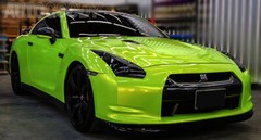 Neon Green Gloss Metallic Glitter Vinyl Film Wrap Sticker Decal Air Bubble Free
