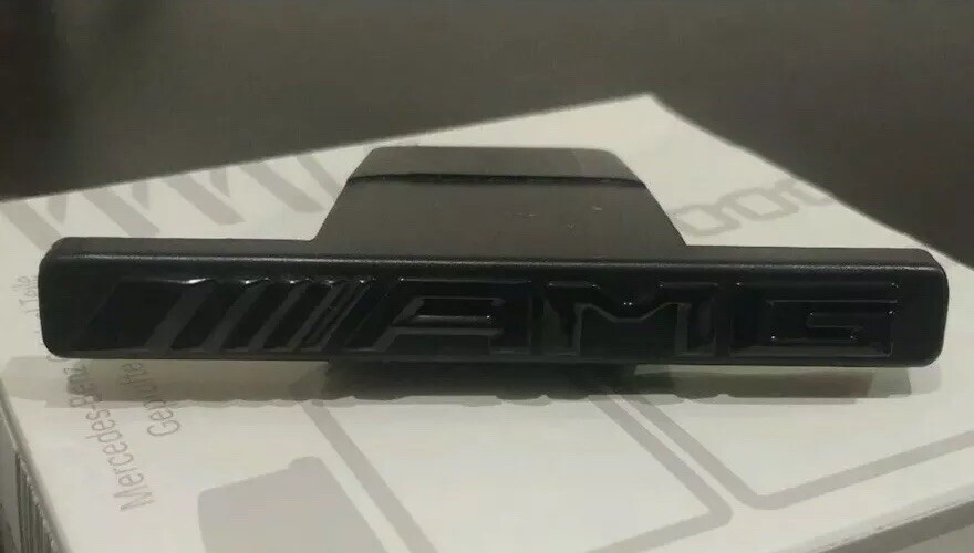 Black AMG Emblm Badge For Panamericana GT Grill E43 C43 GLC43 C63 G63 E Class