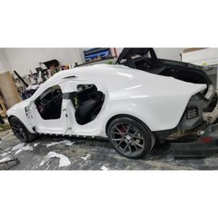 Avery Dennison SW900 Supreme Gloss White Vinyl Car Wrap Film | 101-O