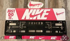 Combo De Tablilla Nike En Fucha Incluye Marco Sticker Y Llavero