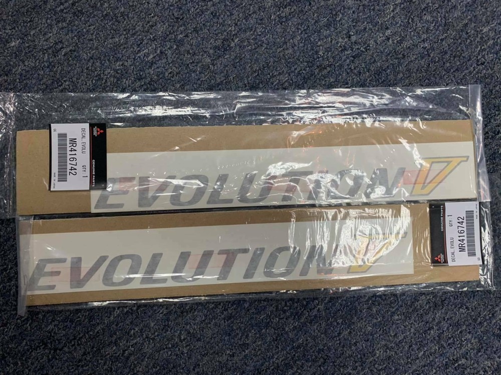 Mitsubishi LANCER CP9A EVOLUTION V Side Door Decal Dark Silver & Yellow (2 QTY)