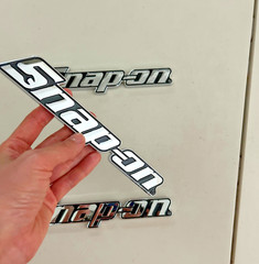 2PCs SNAP-ON TOOL BOX LOGO EMBLEM Chrome Silver Badge Decal 8″ INCH LONG – NEW