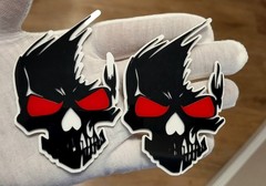 Skull Angry Red Eye Agressive Car Emblem Glossy Black/White Side Fender