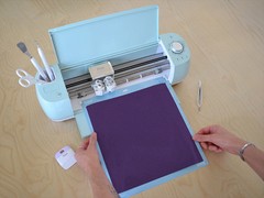 ORACAL Craft Film Vinyl 951 Adhesive Wrap Graphic Sheet Roll Violet Metallic 406